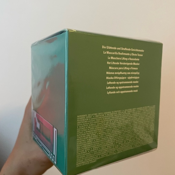 La Mer Lifting & Firming Facemask - Unopened $435 retail - Picture 2 of 3